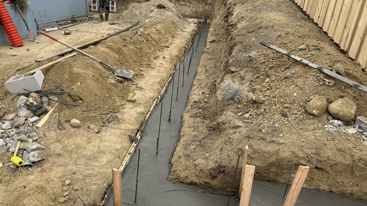 retaining wall footings
